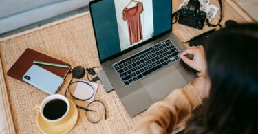 Graphic Designers in Toronto